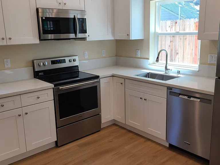 222 I St — Photo 19