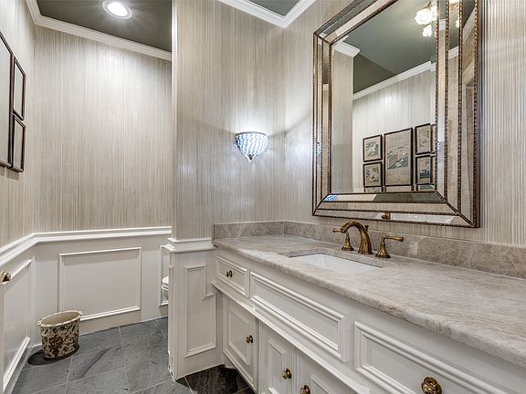 5th image of 17316 Club Hill Ln