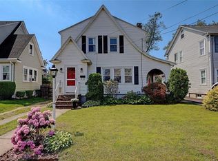 174 Ferncrest Ave, Cranston, RI 02905