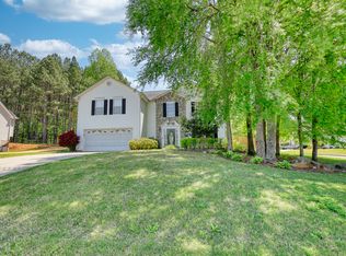 208 Clearwater Dr, Monroe, GA 30655