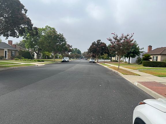 2nd image of 229 Sycamore Dr