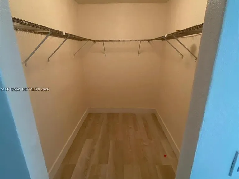 1939 Jefferson St #102 — Photo 9