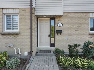 215 Commissioners Rd #10, London, ON N6J