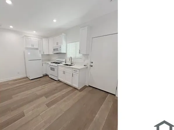 131 W 59th Pl, Los Angeles, CA