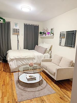 1st image of 76 E 1st St #3D1