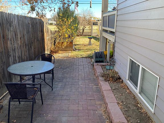 your private patio with views to the N boulder Park