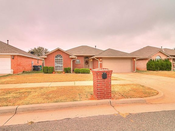 2nd image of 16413 Sterling Creek Dr
