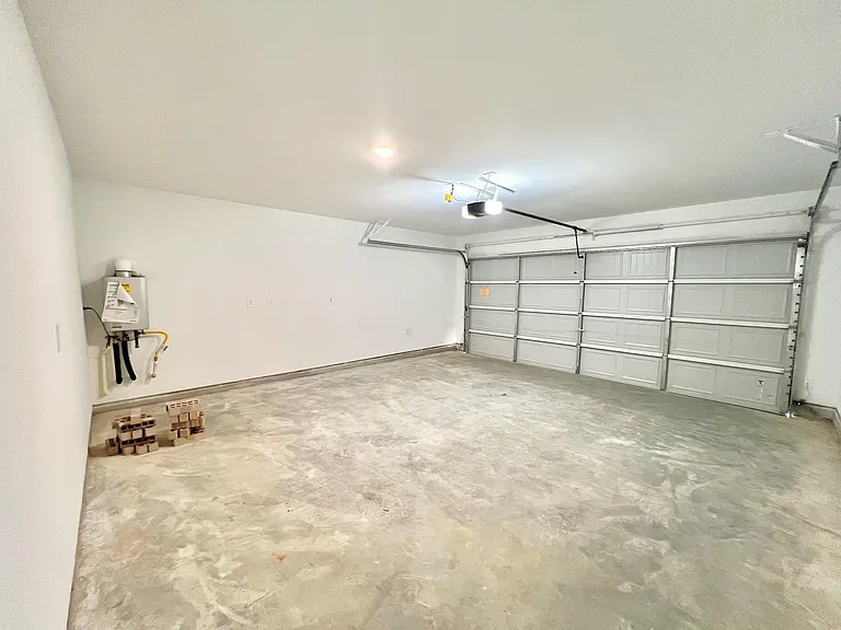 3019 Mallorca Dr — Photo 14