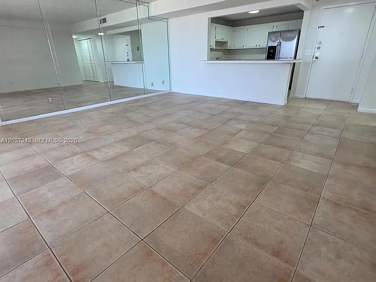 13499 Biscayne Blvd #706 — Photo 3