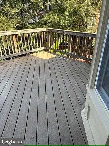 5142 Woodford Dr — Photo 11