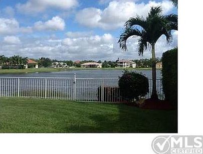3rd image of 11726 Paradise Cove Ln