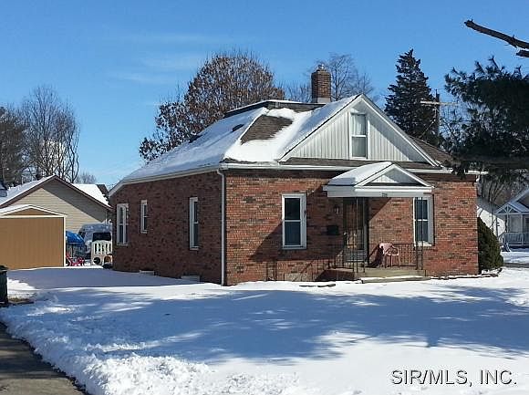 1st image of 728 S Hibbard St