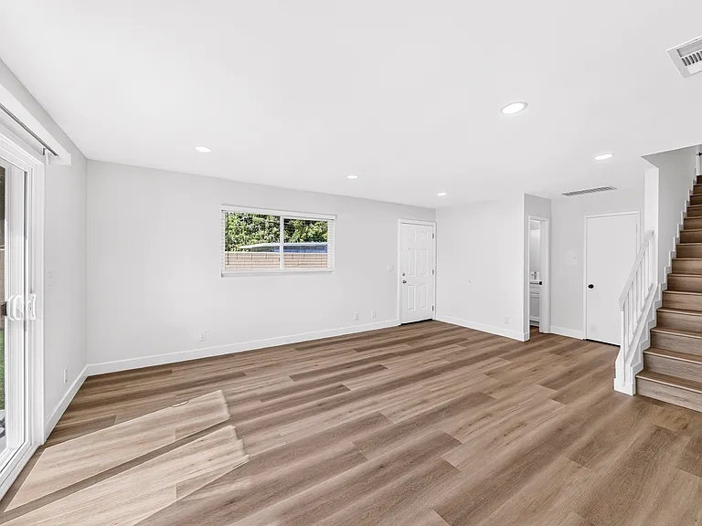 6651 Western Ave #4 — Photo 12