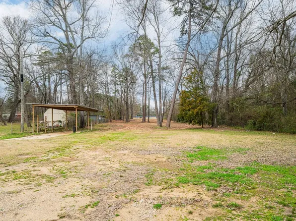 Lancaster St, Marshall, TX 75672