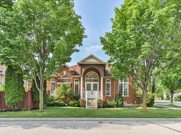 10 Delray Dr, Markham, ON L6E 1M2