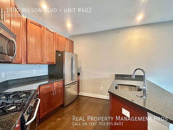 4th image of 1800 Wilson Blvd #402
