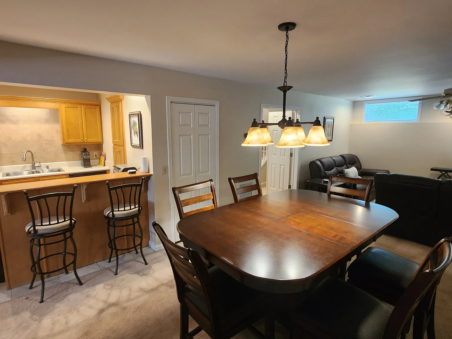 2 bed, 1260 sqft, $2,330 — Photo 4