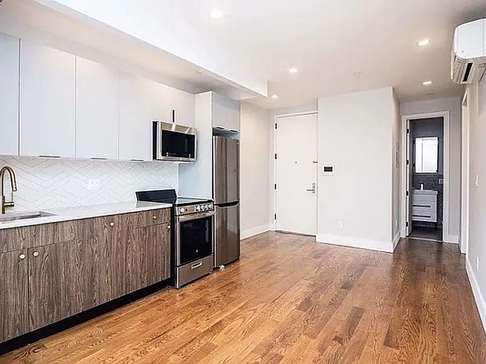 1st image of 217 Boerum St APT 3B