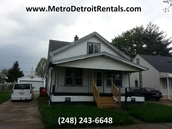 16933 Hauss Ave, Eastpointe, MI 48021