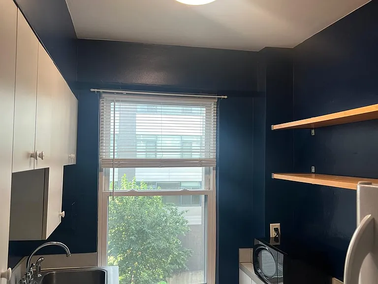 2130 N St NW #406 — Photo 8