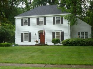 3085 Crescent Dr NE, Warren, OH