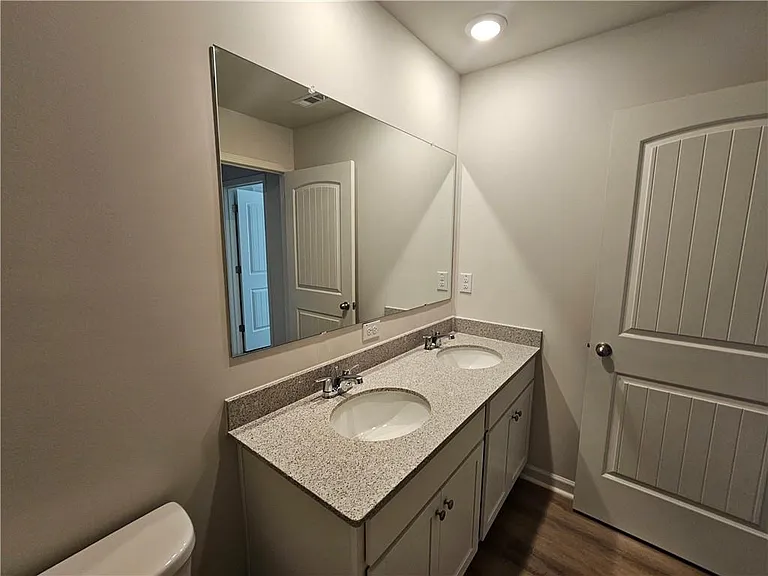 27 Berryville Dr — Photo 30