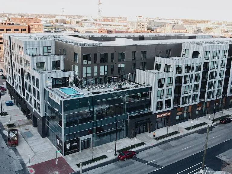 Industry Columbus Apartments — Photo 7