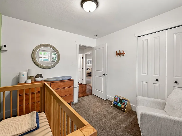 820 Valley Rd — Photo 25