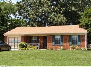 709 Lawrence Dr, Virginia Beach, VA 23462