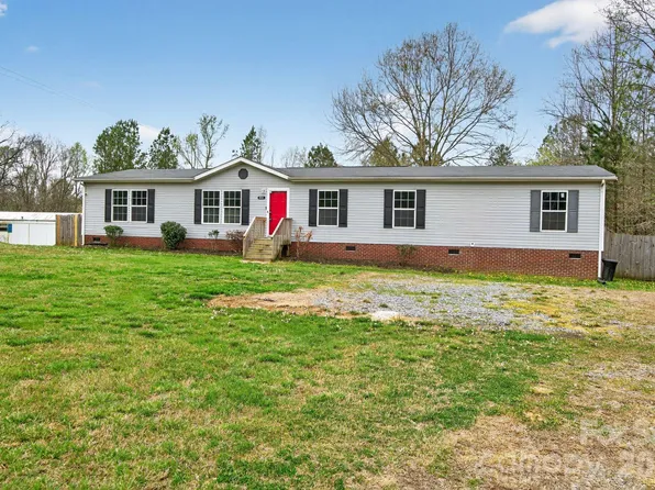 922 Lavender Rd, Grover, NC 28073