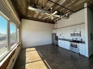 323 W Jefferson Blvd #207, Dallas, TX 75208