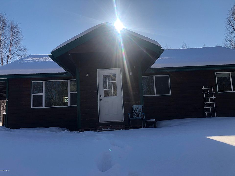 1st image of 2420 W Trapline Dr