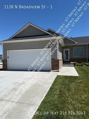 1138 N Broadview Ln #1 Photo 1