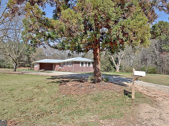 5th image of 6475 Newnan Rd