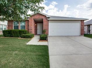 1905 Riverchase Ln, Justin, TX 76247