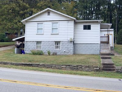 2913 E 31 Donegal, Acme, PA, 15610