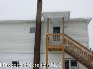 102 School St, Waverly, PA 18471