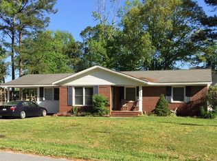 1900 Providence Rd, Elizabeth City, NC 27909