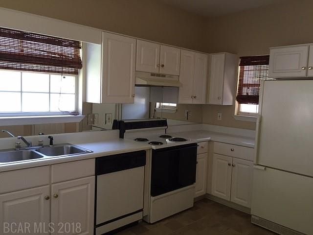 2nd image of 118 Northchase Ct