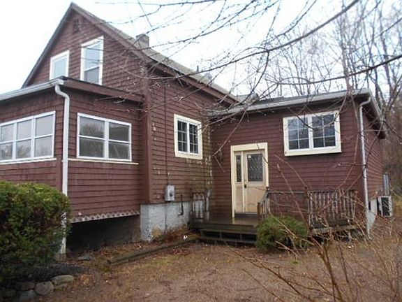 2nd image of 157 W Bacon St