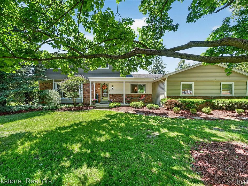 1st image of 30261 Ardmore Dr