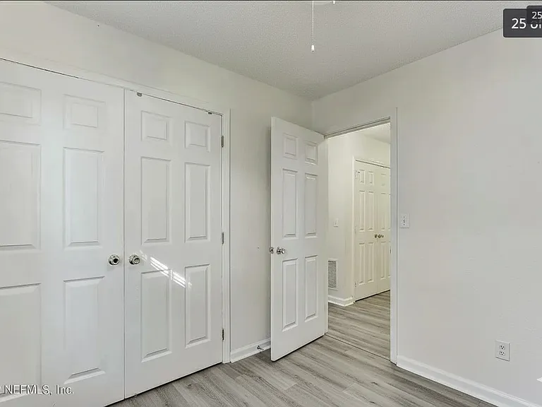 345 Belfort St — Photo 18