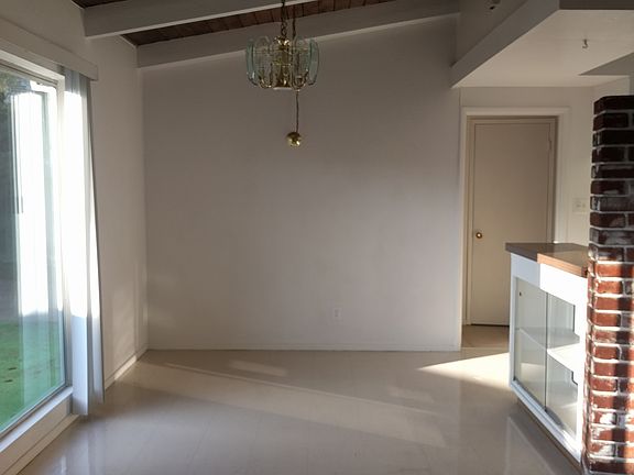 2nd image of 805 Tully Rd APT 25
