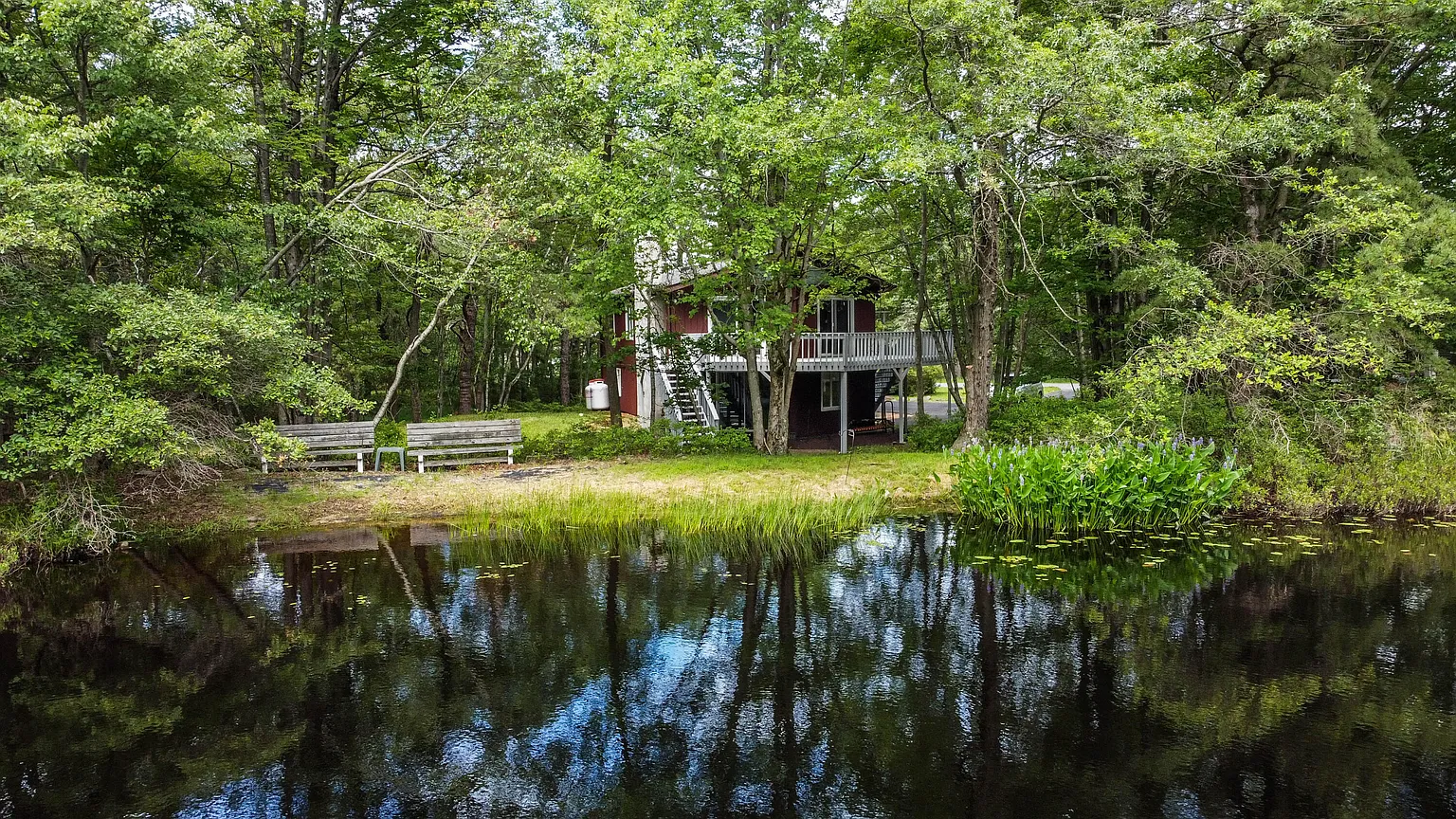 130 Sage Rd photo 1