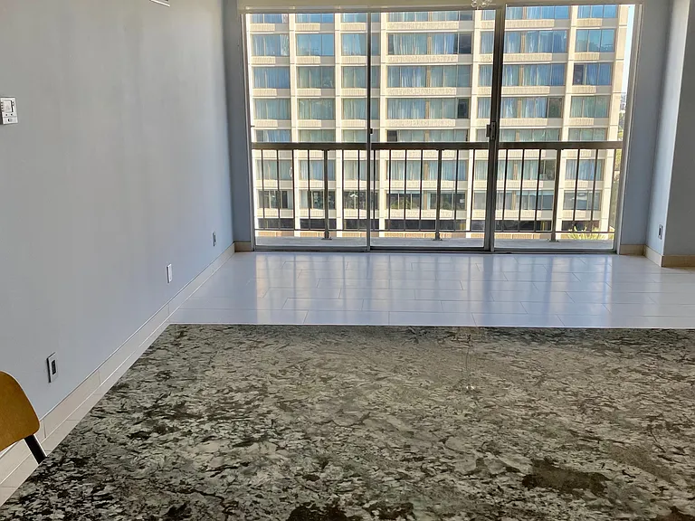 10747 Wilshire Blvd #1002 — Photo 7