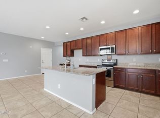 952 S OLYMPIC Drive, Gilbert, AZ 85296
