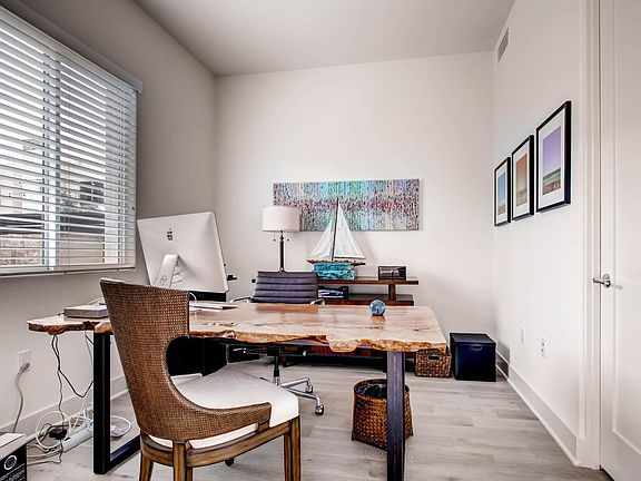 3rd image of 2820 Carleton St Unit 27