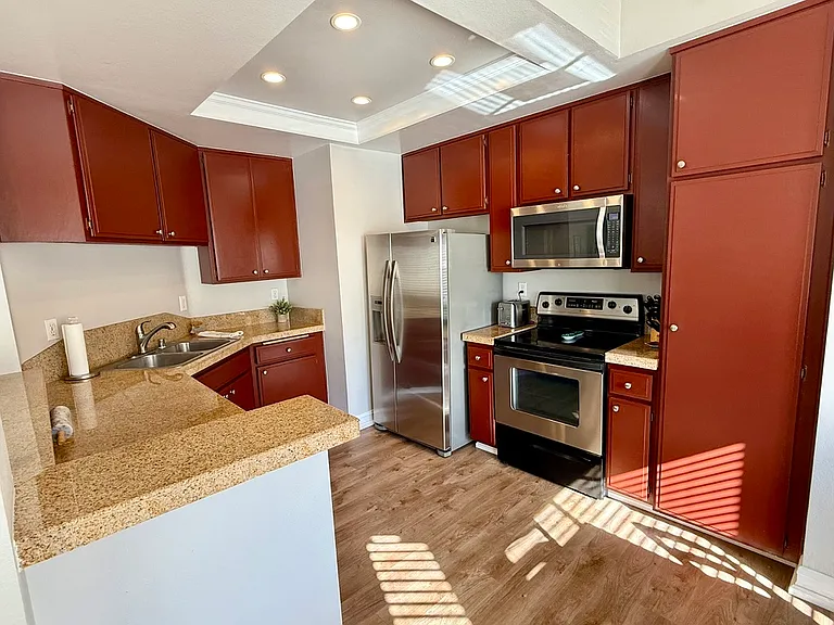 155 N Singingwood St #51 — Photo 11