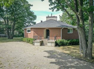 10 Sunset Ct, Wasaga Beach, ON L9Z 2A9