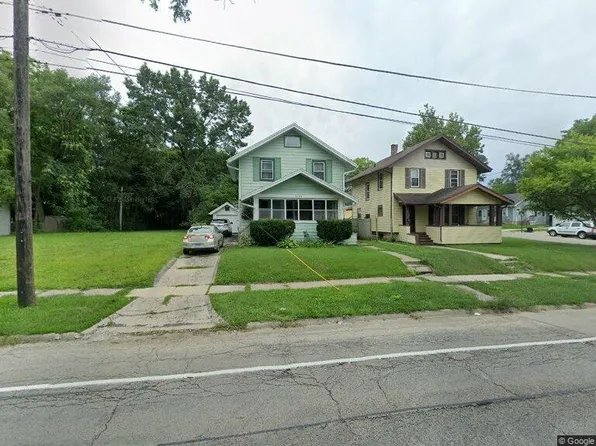 2120 School St, Rockford, IL 61101